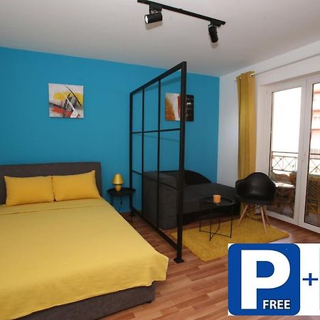 Апартаменты Fast Sleep & Go 2 Парасин Экстерьер фото