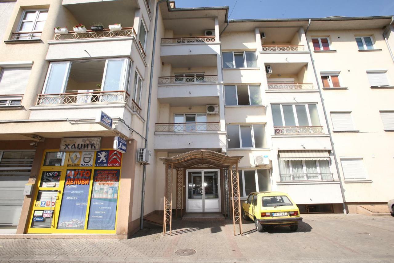 Апартаменты Fast Sleep & Go 2 Парасин Экстерьер фото