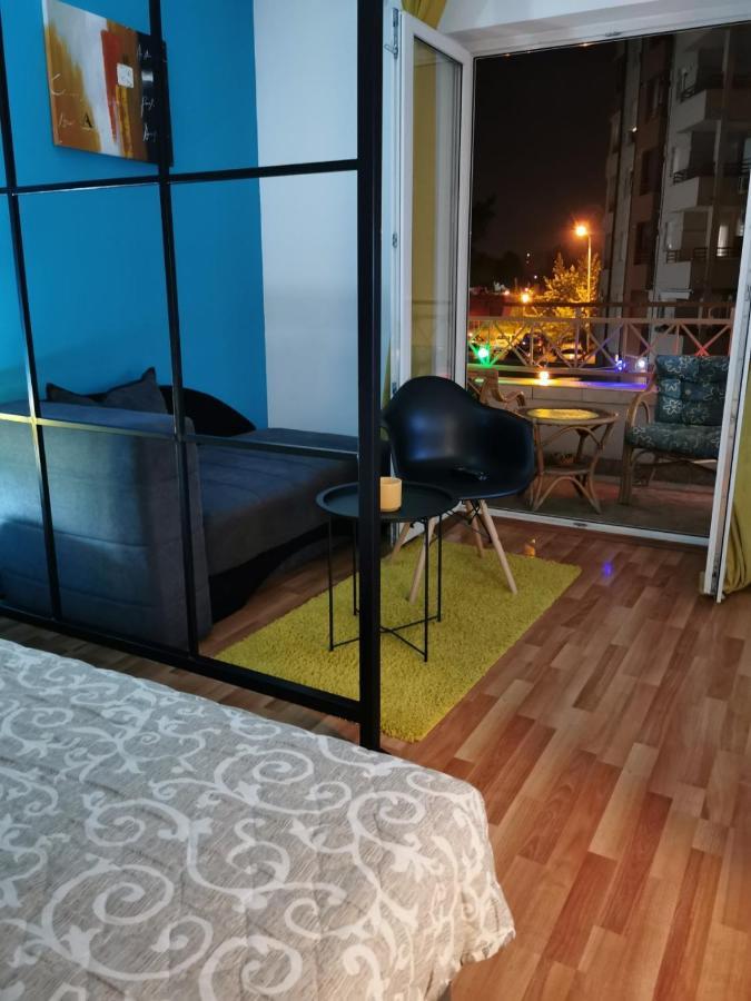 Апартаменты Fast Sleep & Go 2 Парасин Экстерьер фото
